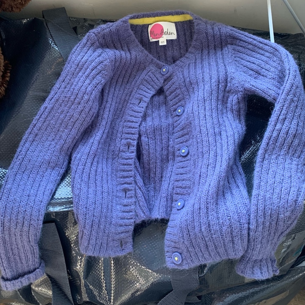 Mini Biden cardigan size 4/5